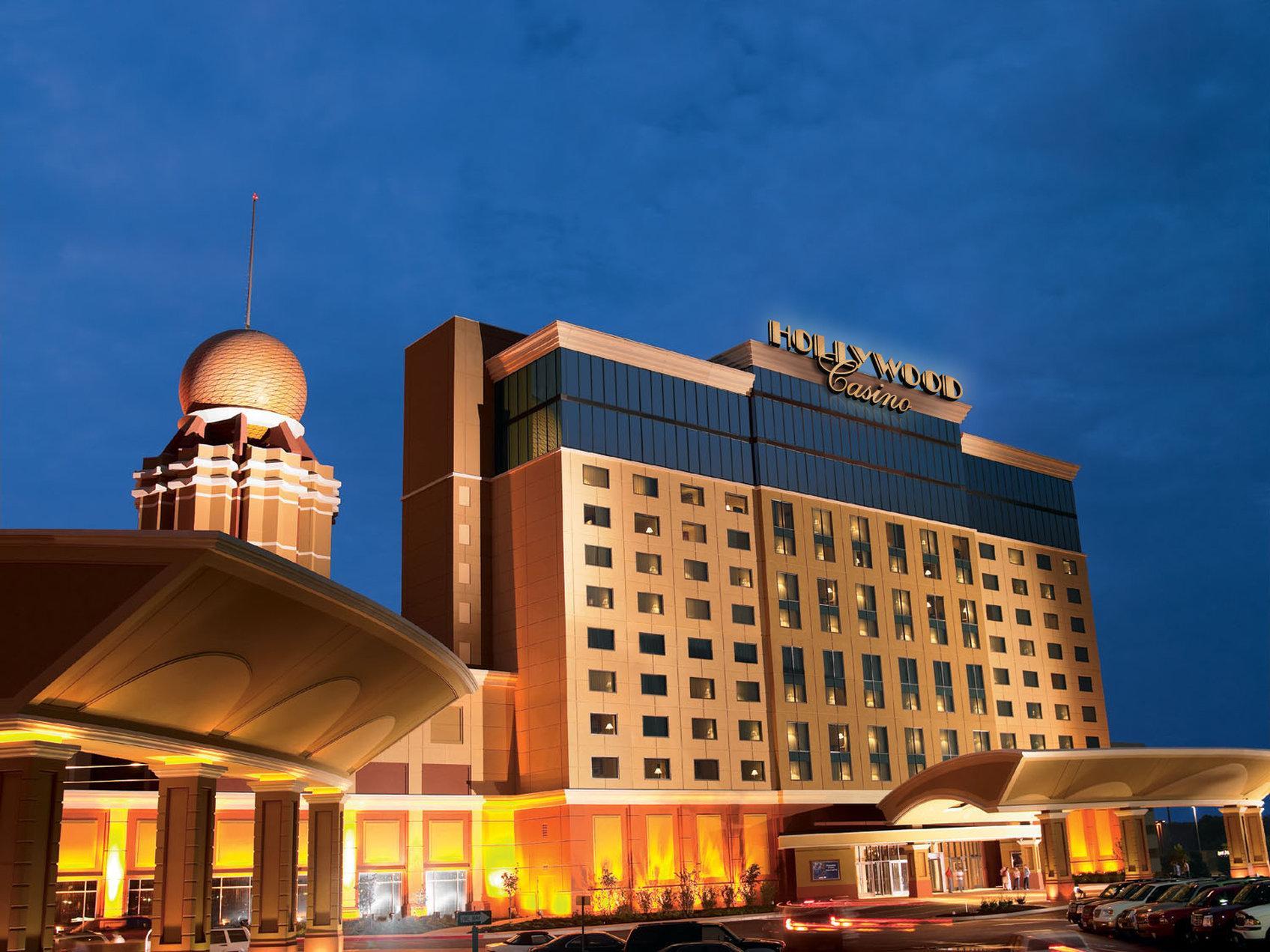 Отель Hollywood Casino St. Louis Мэриленд-Хайтс Экстерьер фото